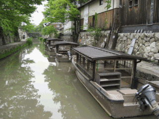 八幡堀の浜の船着き場の様子