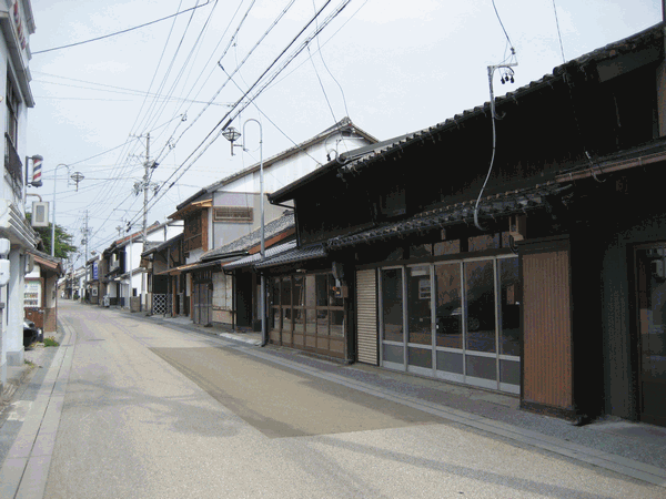 掛川市にある古い町並みの写真