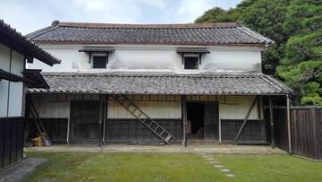 静岡県 鈴木家住宅西土蔵 02 西土蔵外観 東から.JPG