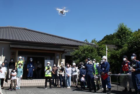 ドローンを使った状況確認訓練