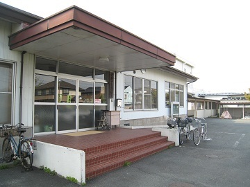 掛川第五地域生涯学習センター正面の写真