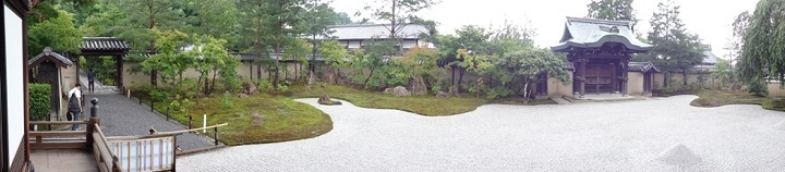 高台寺の石庭の画像