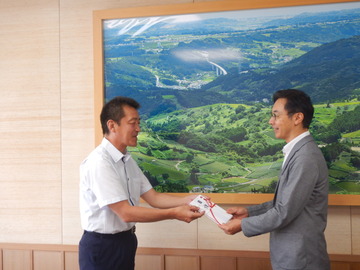 DSCN9068 (JPG 458KB)