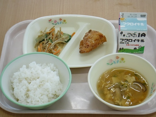 給食