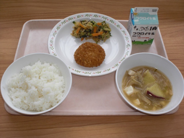 給食
