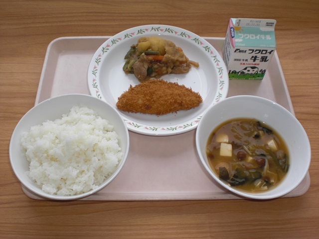 給食