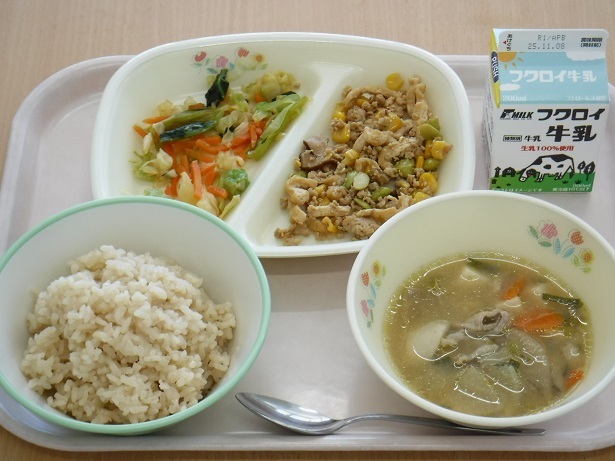 給食