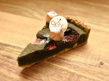 抹茶バスクチーズケーキ