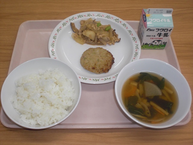給食
