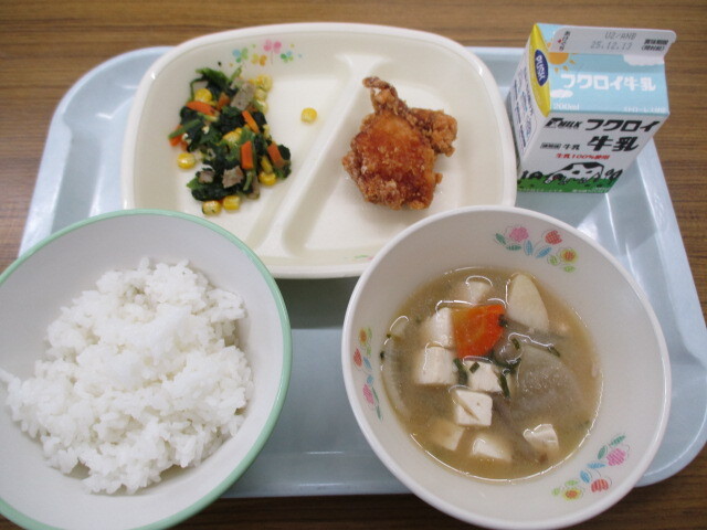 給食