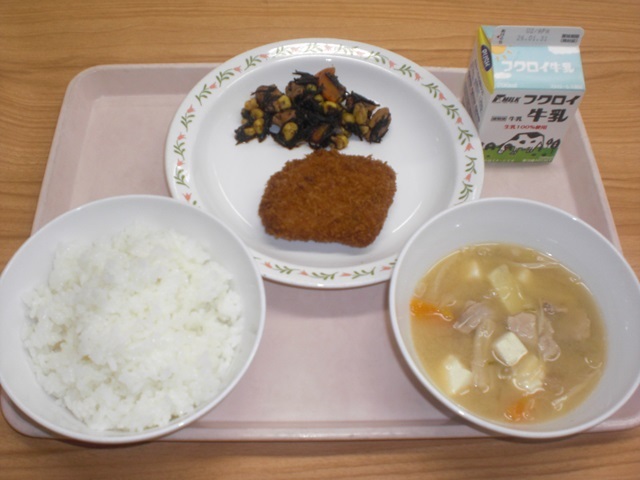 給食