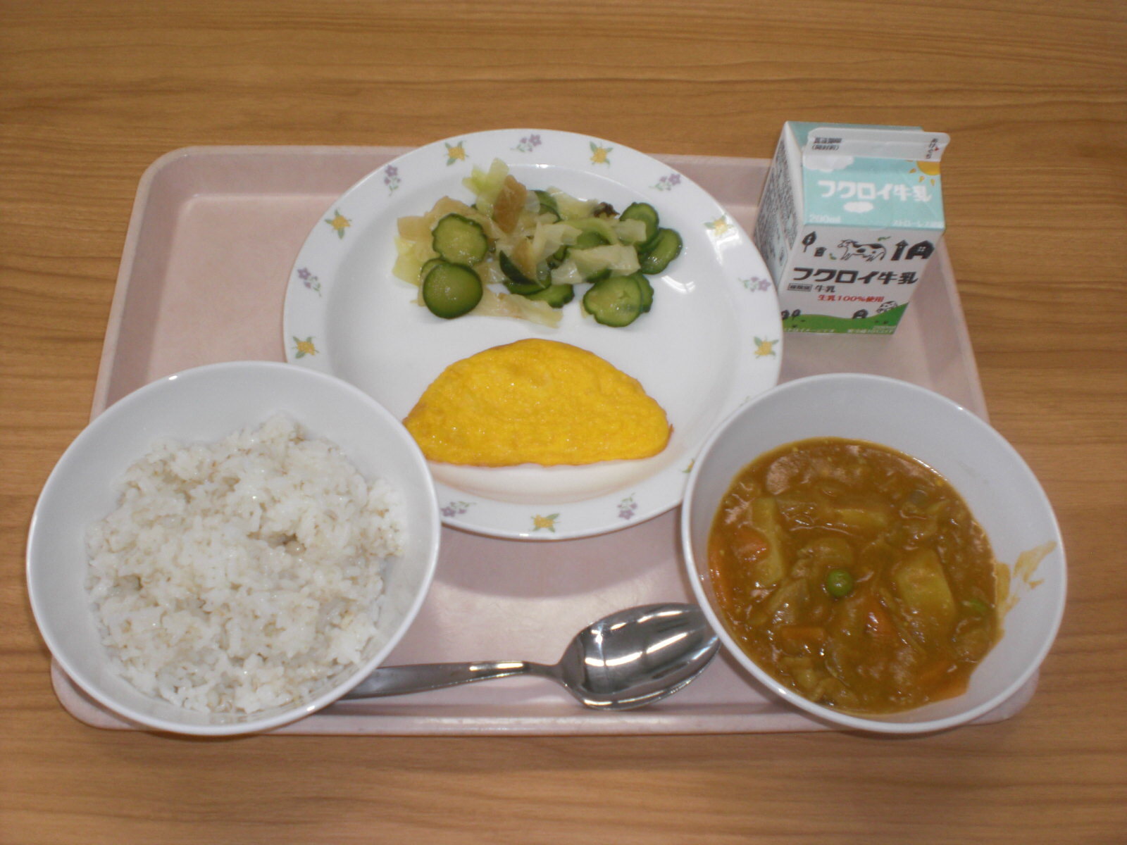 給食