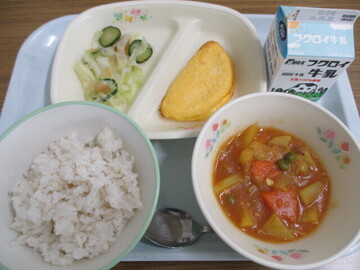 給食