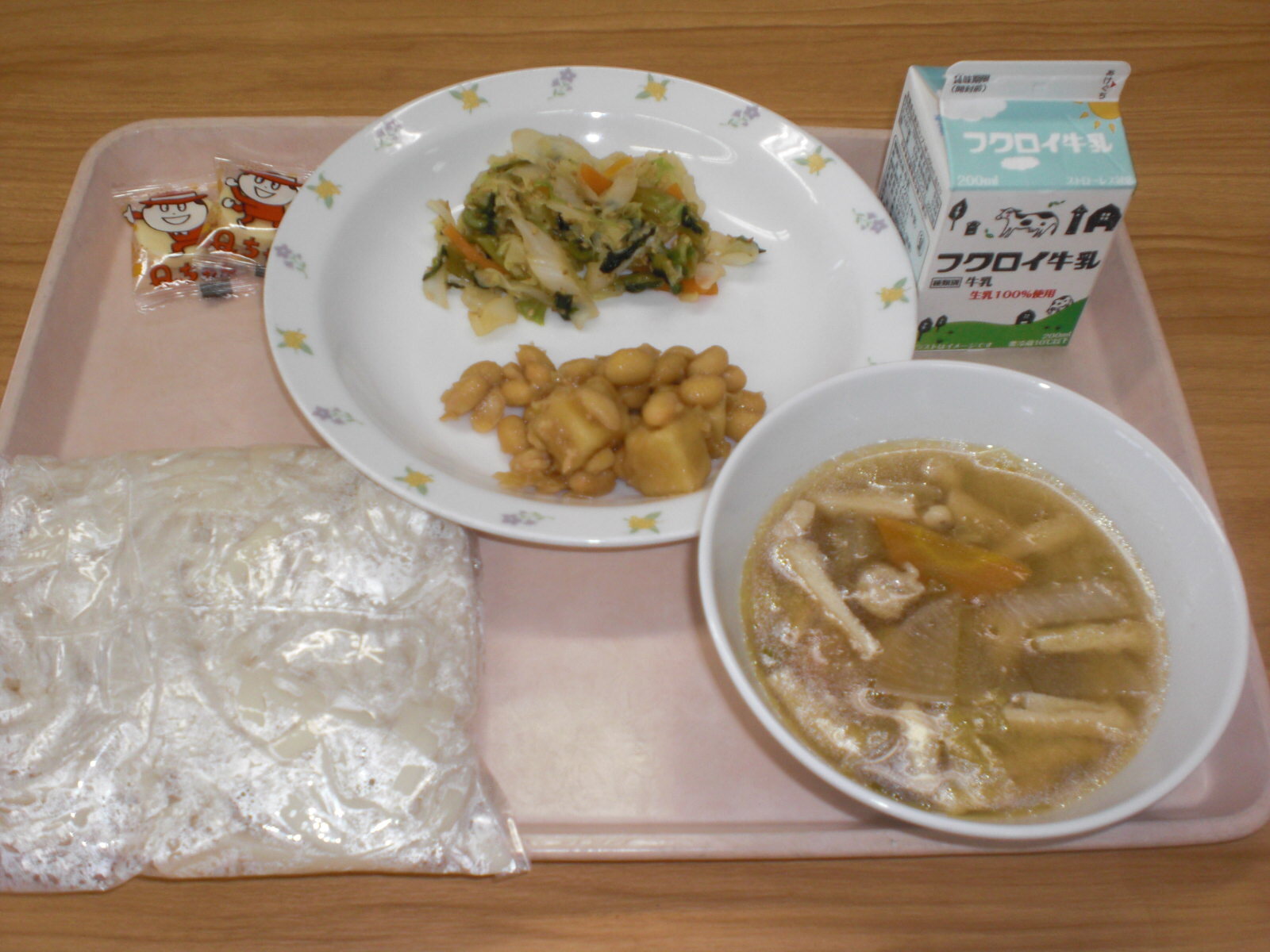 給食
