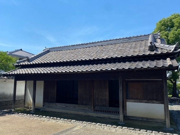 掛川城大手門番所 (JPEG 135KB)