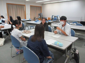 座談会