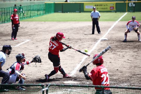 19年4月27日 大使 山崎選手やnecが地元で躍動 日本女子ソフトボールリーグ 掛川市