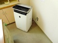 空気清浄機が母子手帳交付スペースに設置されている様子