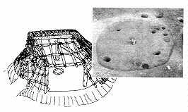 地面を掘りくぼめて作る竪穴住居跡の画像（右）とその復元図
