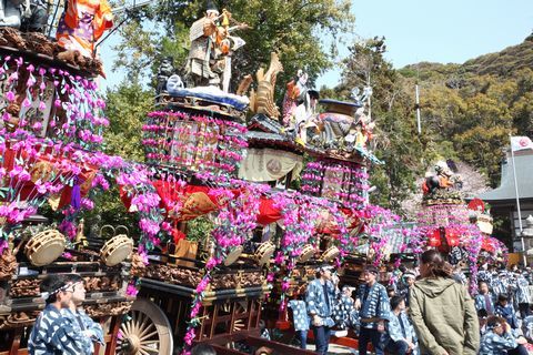 祢里（ねり）が並んでいる様子