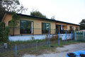 第1小学校に隣接してる平屋建ての学童保育の写真